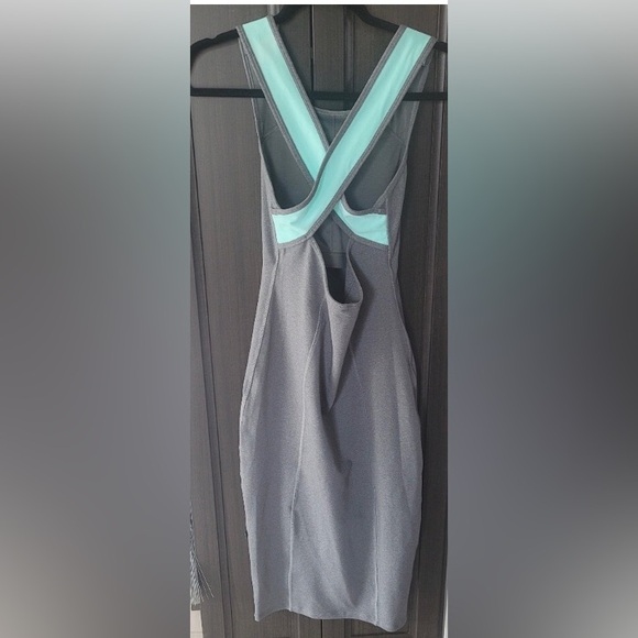 Lululemon Picnic Play Dress - Picture 4 of 5